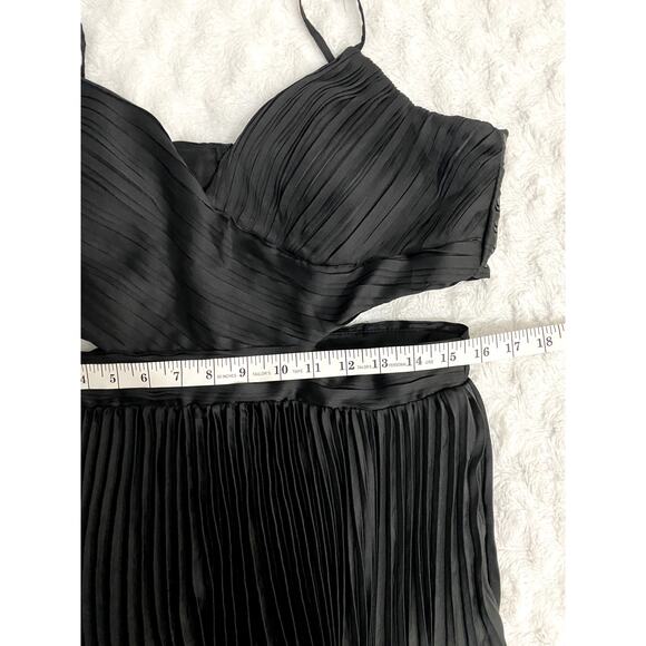 NWOT Lulus Got the Glam Black Pleated Cutout Event Party Elegant Maxi Dress L - Picture 7 of 8